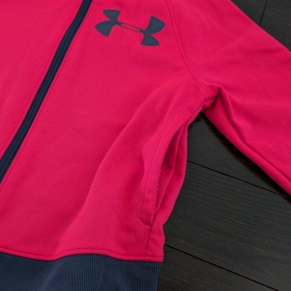 sz:YS Under Armor, Girls full zip track jacket, Penta Pink; Youth S - Picture 4 of 7